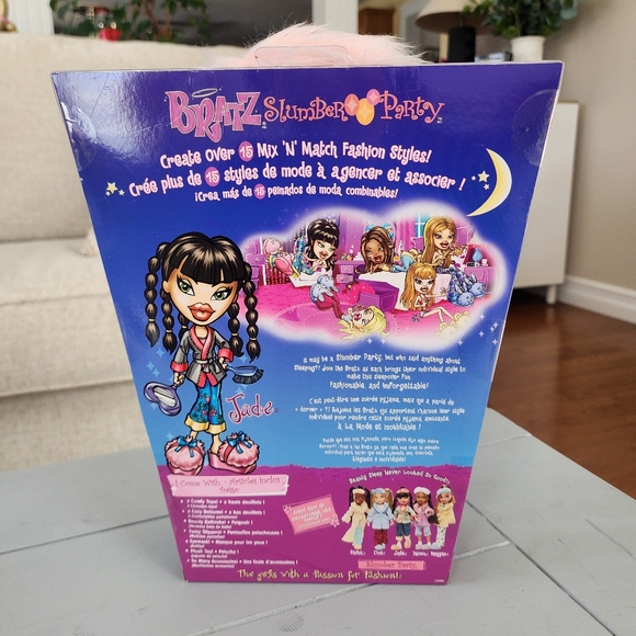 MGA Bratz Slumber Party Jade 2024 Asian Sleep Over Doll Beautiful - Picture 3 of 9